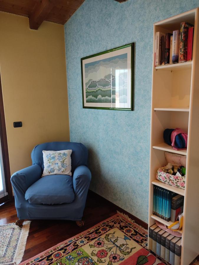 Lovely Casa Paola Villlafranca Centro Zimmer Rooms Villafranca di Verona Bagian luar foto